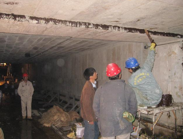 ����܇(ch��)��(k��)��ˮ��©